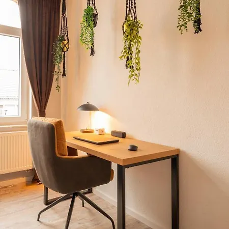 Apartment Maremar - Style Im Zentrum - Luxus Boxspringbett - Kueche - Arbeitsplatz - Highspeed Wlan Gera