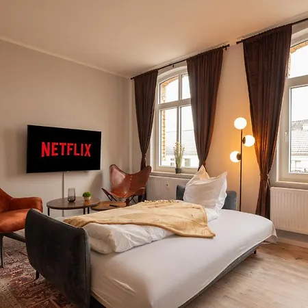 Apartment Maremar - Style Im Zentrum - Luxus Boxspringbett - Kueche - Arbeitsplatz - Highspeed Wlan