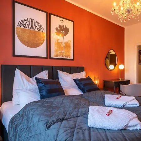 Apartment Maremar - Style Im Zentrum - Luxus Boxspringbett - Kueche - Arbeitsplatz - Highspeed Wlan *