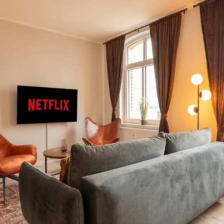 Apartment Maremar - Style Im Zentrum - Luxus Boxspringbett - Kueche - Arbeitsplatz - Highspeed Wlan *