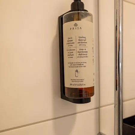 Maremar - Style Im Zentrum - Luxus Boxspringbett - Kueche - Arbeitsplatz - Highspeed Wlan *