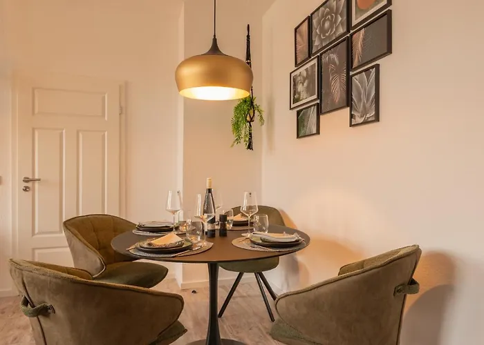 Maremar - Style Im Zentrum - Luxus Boxspringbett - Kueche - Arbeitsplatz - Highspeed Wlan Appartement *