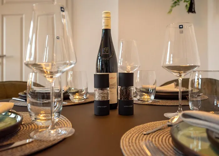 Maremar - Style Im Zentrum - Luxus Boxspringbett - Kueche - Arbeitsplatz - Highspeed Wlan * Gera